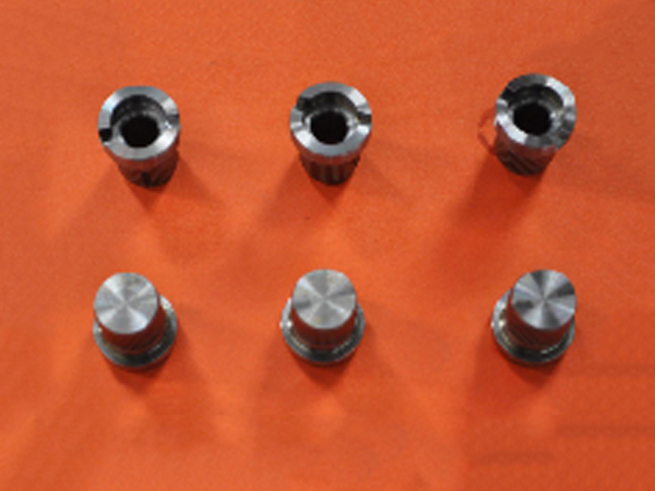 凸輪軸端件的加工